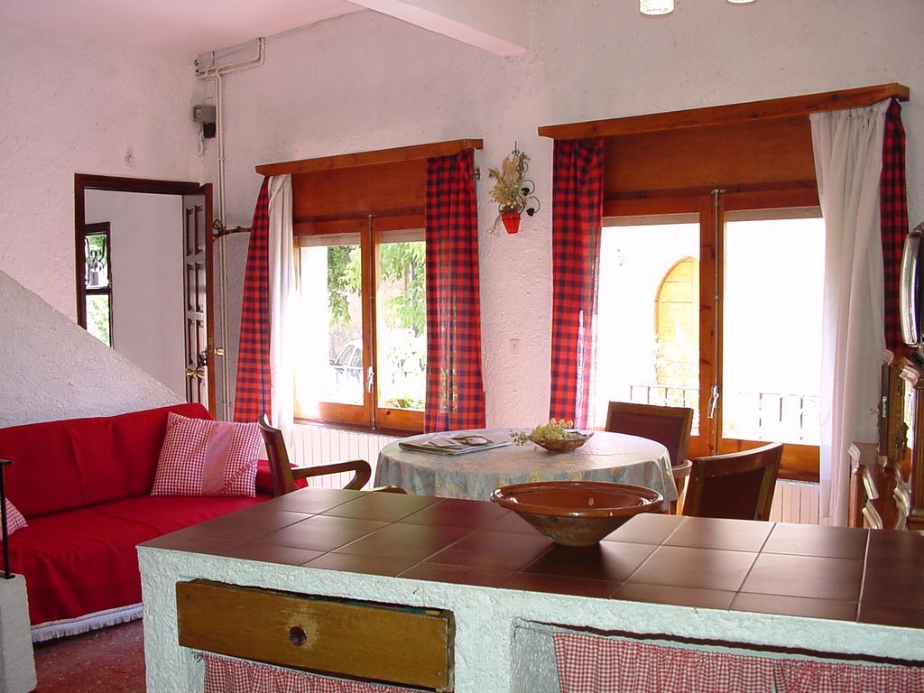 Casa Rural Con Cueva - Cal Gravat Montsonis Zewnętrze zdjęcie