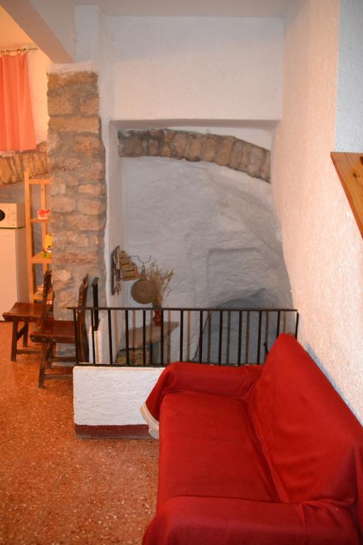 Casa Rural Con Cueva - Cal Gravat Montsonis Zewnętrze zdjęcie